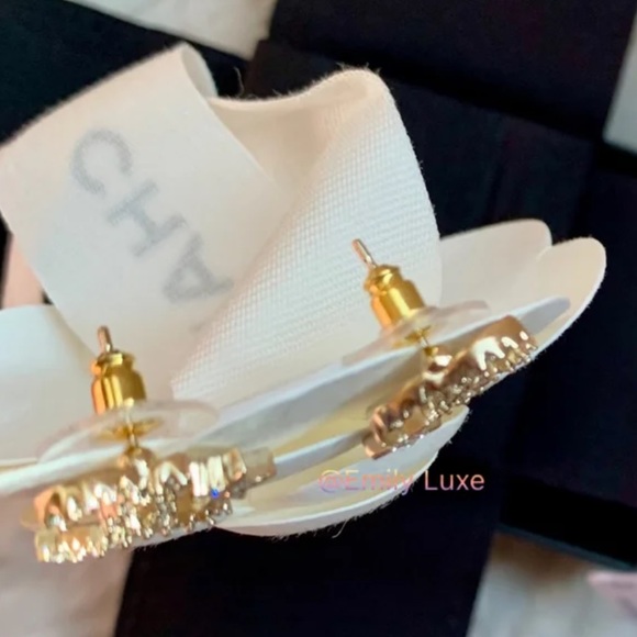 New Chanel CC stars crystals golden color stud earrings - Picture 11 of 12